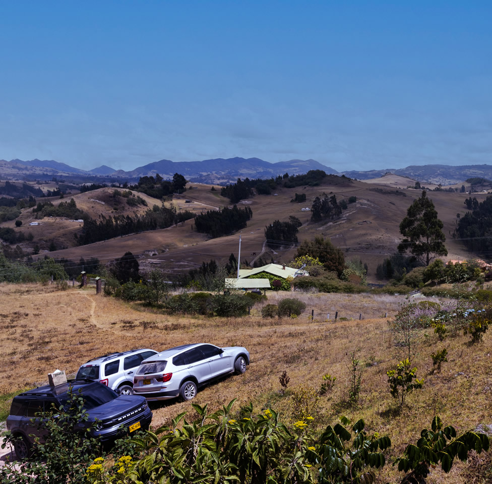 Testimonio de parqueaderos